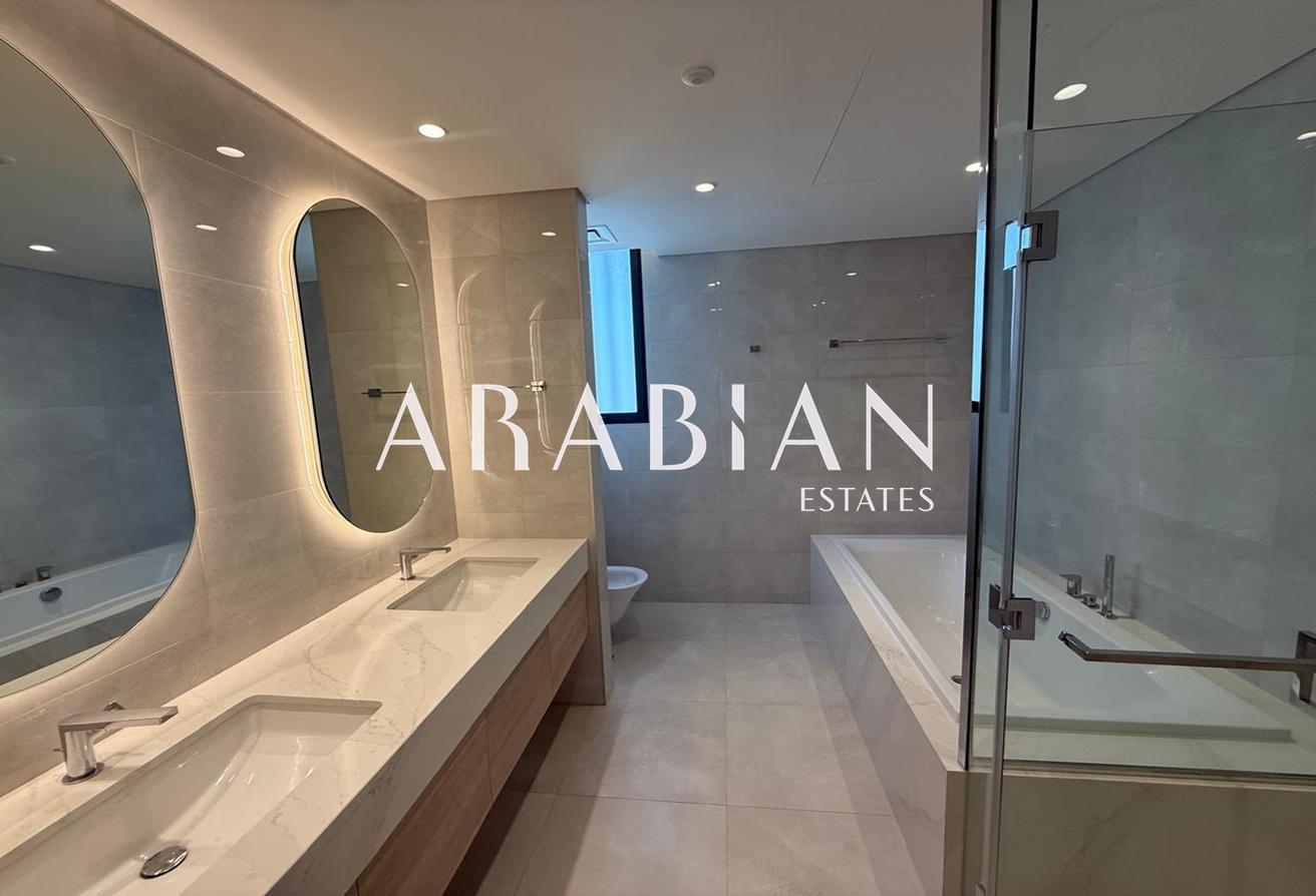 Prime Location | Single Row | Unfurnished photo 19