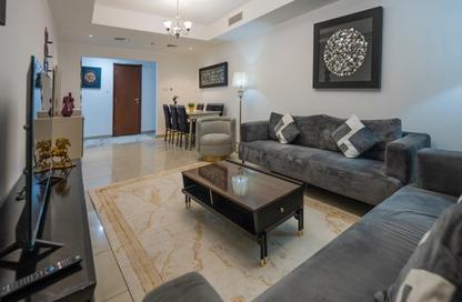Apartment - 1 Bedroom - 2 Bathrooms for rent in Beach Tower 2 - Al Khan Lagoon - Al Khan - Sharjah