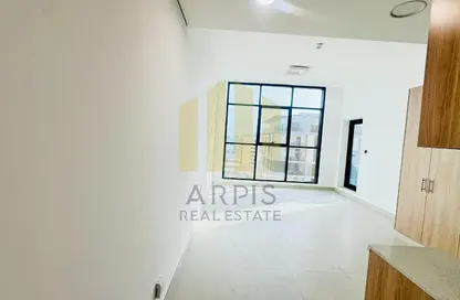 Apartment - 1 Bedroom - 1 Bathroom for rent in Karimian 3 - Jumeirah Garden City - Al Satwa - Dubai
