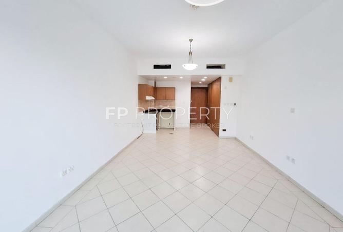 139703200 - Property Main Image