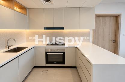 Apartment - 1 - 2 for rent in LIV Waterside - Dubai Marina - Dubai
