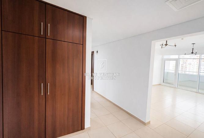 67831700 - Property Image 3