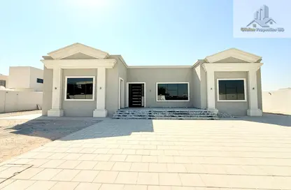 Villa - 4 Bedrooms - 5 Bathrooms for rent in Nad Al Sheba Villas - Nad Al Sheba 3 - Nad Al Sheba - Dubai
