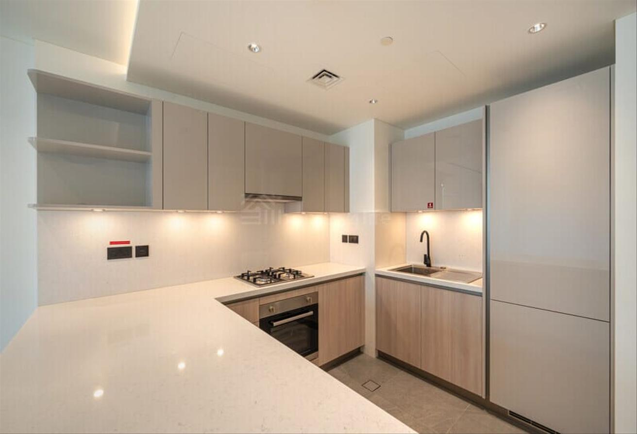 Massive Size | Crystal Lagoon View | Maids Room photo 3