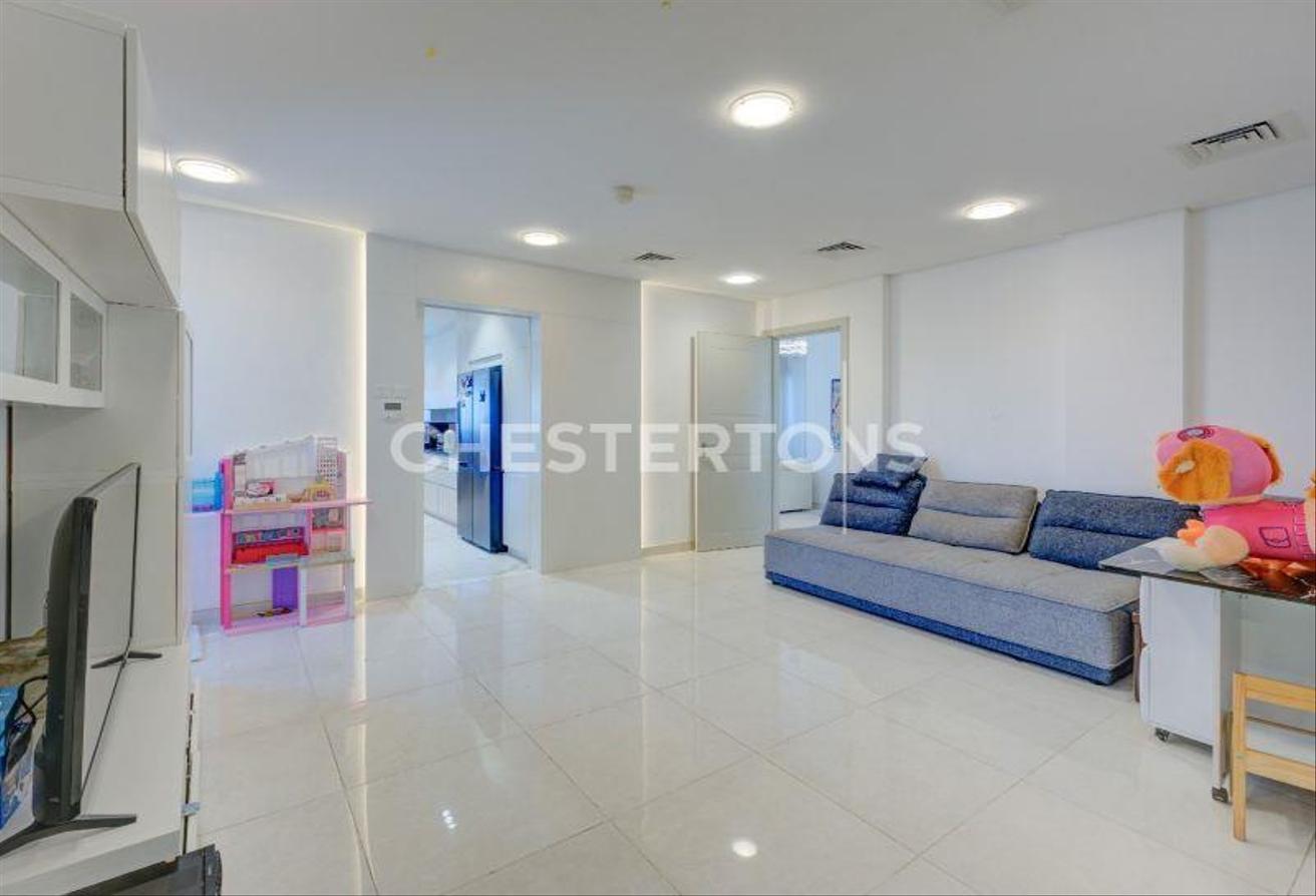Upgraded Penthouse | Panoramic Views | Rare Layout photo 5