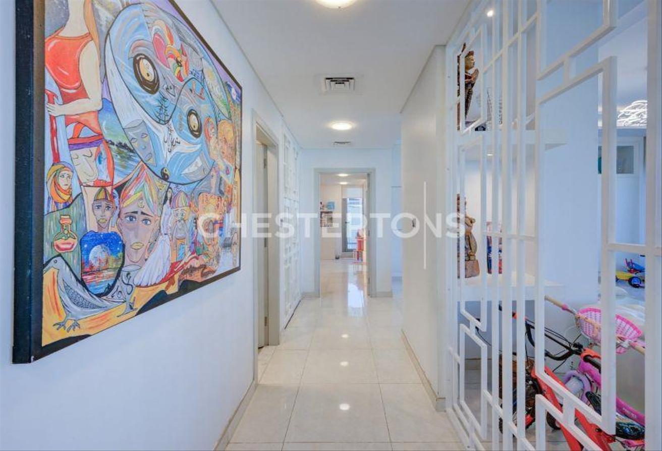 Upgraded Penthouse | Panoramic Views | Rare Layout photo 12