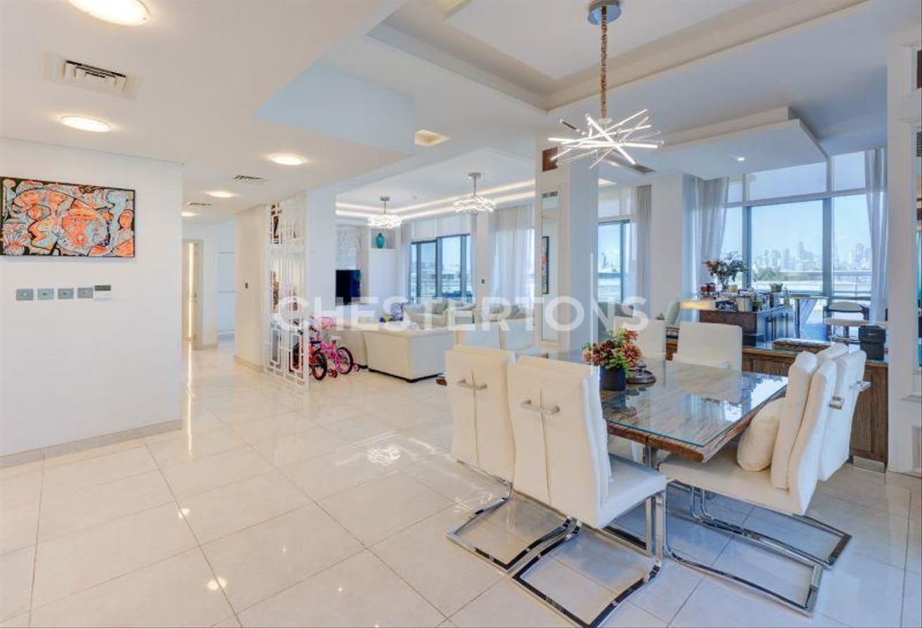 Upgraded Penthouse | Panoramic Views | Rare Layout photo 3