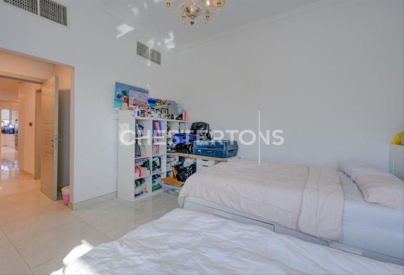 Upgraded Penthouse | Panoramic Views | Rare Layout photo 7