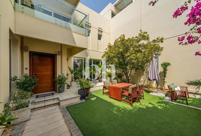 65565715 - Property Main Image