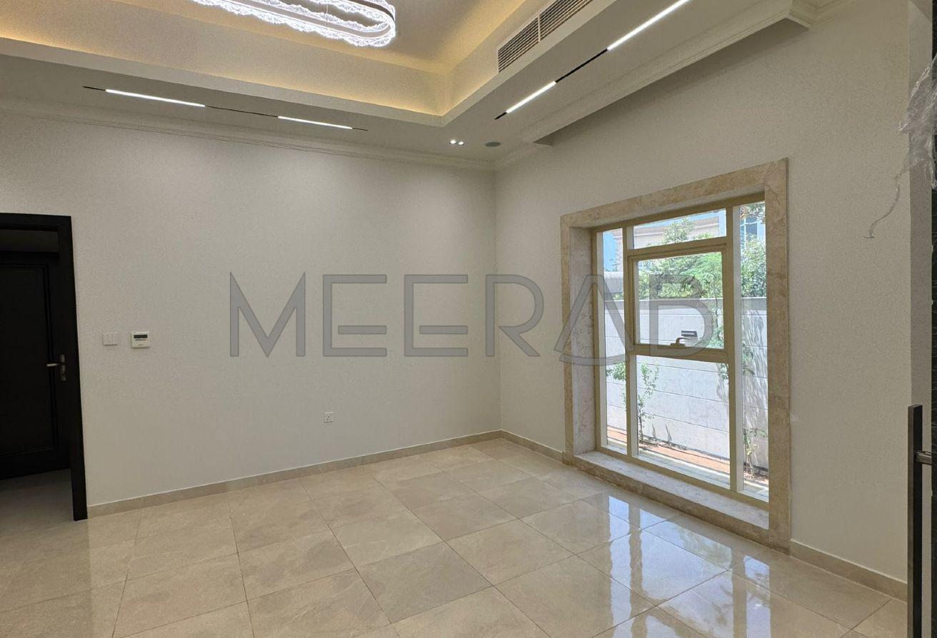 BRAND NEW | PVT POOL | ELEVATOR | SERVICE BLOCK photo 6