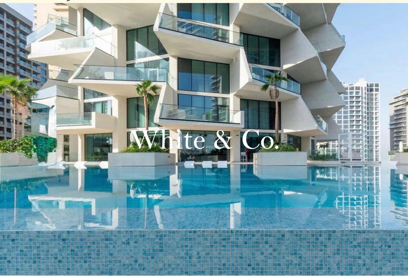 Fully Furnished | Brand New |Stunning View photo 21