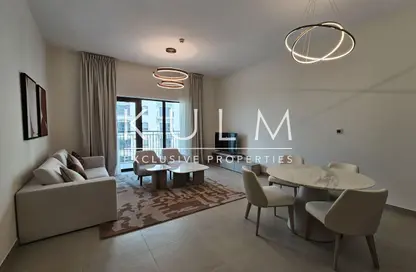 Apartment - 2 Bedrooms - 3 Bathrooms for sale in Views B - Yas Golf Collection - Yas Island - Abu Dhabi