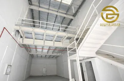 Warehouse - Studio - 1 Bathroom for rent in Al Quoz Industrial Area 3 - Al Quoz Industrial Area - Al Quoz - Dubai