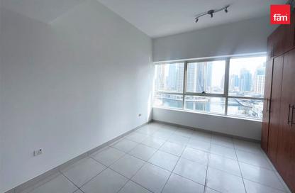 Apartment - 1 - 1 for rent in Marina View Tower B - Marina View - Dubai Marina - Dubai
