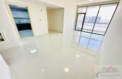 Apartment - 2 - 3 for rent in Muweileh Community - Muwaileh Commercial - Sharjah