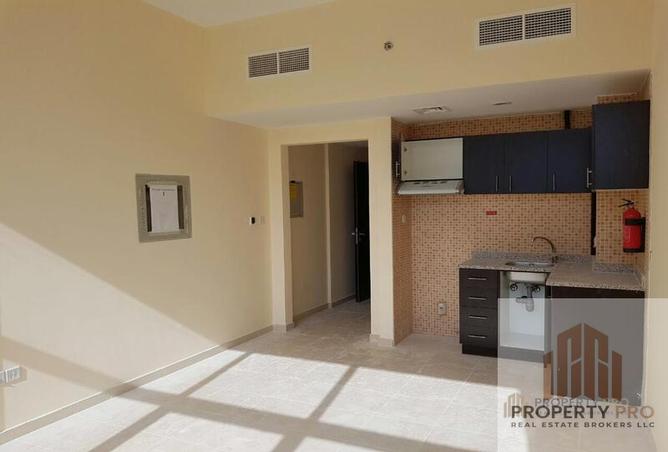98690742 - Property Image 2