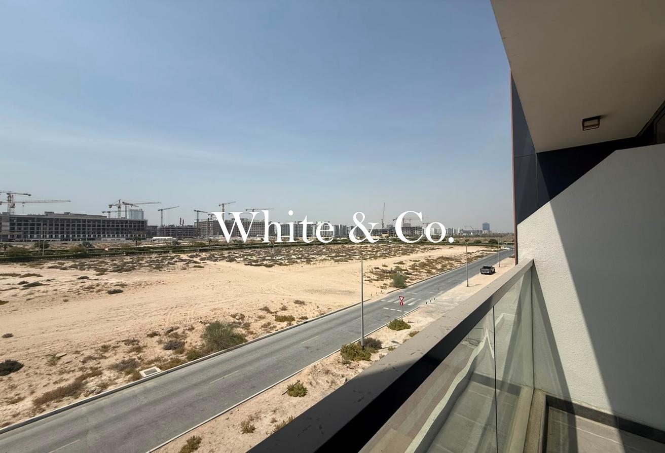 Open View | Spacious | Ready to move in photo 9