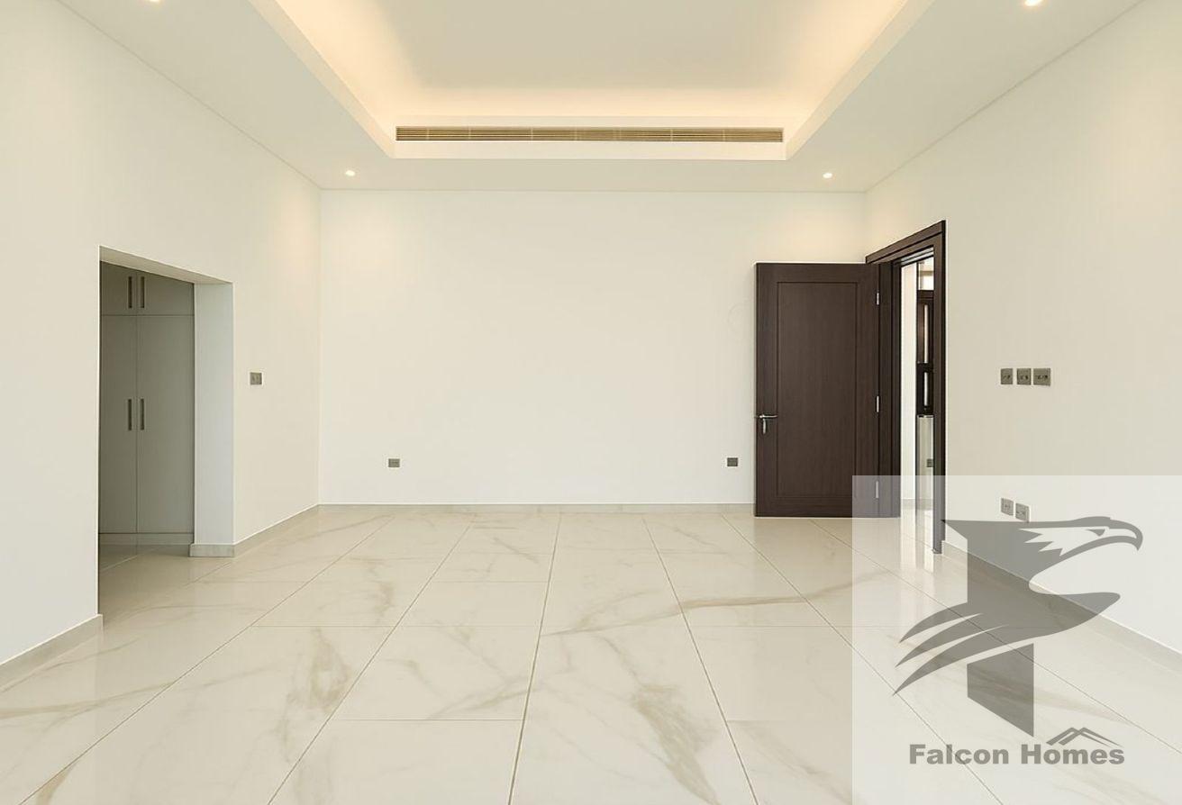 Well Maintained | 5BR Gorgeous Villa | Garden photo 21