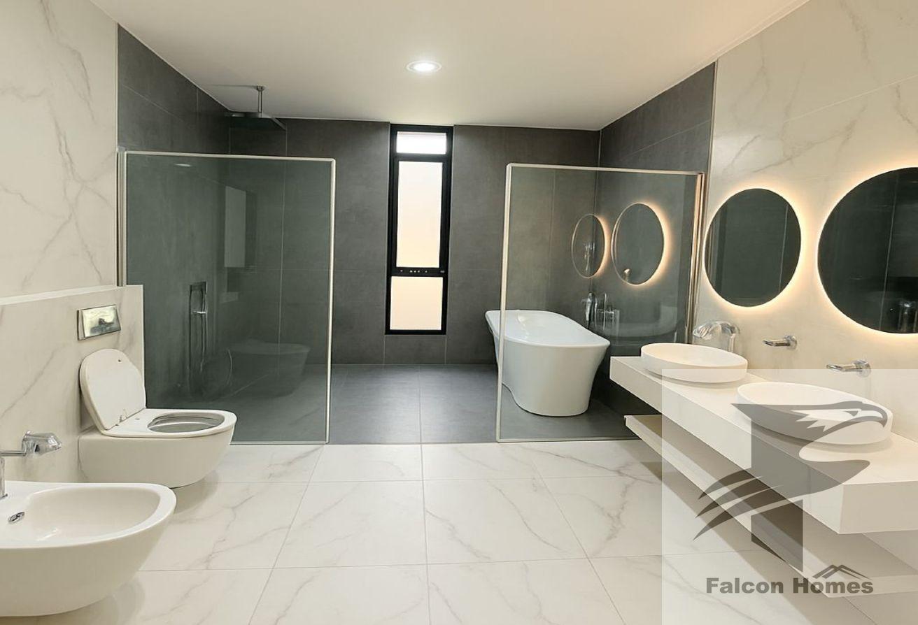 Well Maintained | 5BR Gorgeous Villa | Garden photo 19