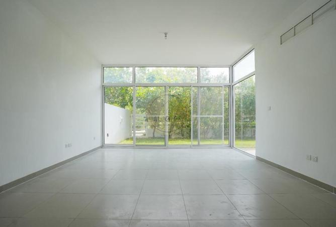 100828795 - Property Image 2