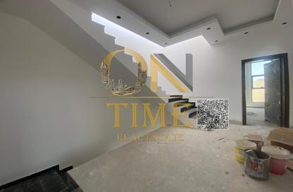 Villa - 5 Bedrooms - 6 Bathrooms for sale in Al Yasmeen 1 - Al Yasmeen - Ajman