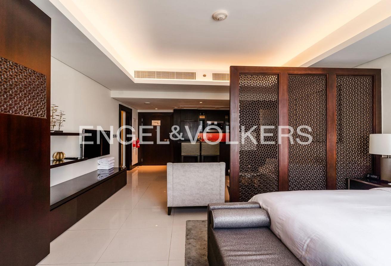 Boulevard View | Premium | Dubai Mall Access photo 11