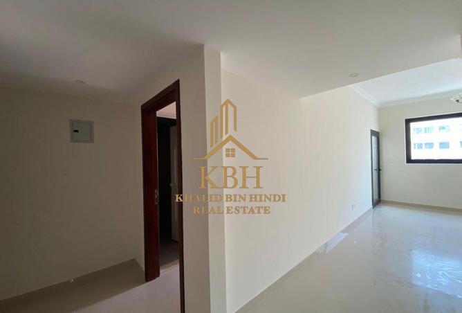 64032335 - Property Main Image