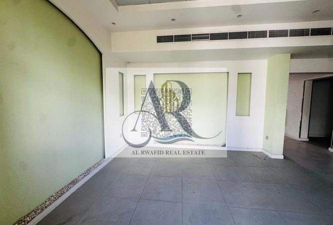 121543916 - Property Image 2