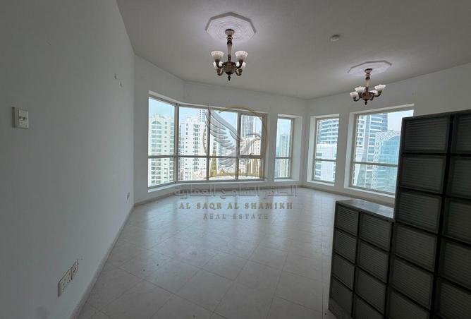 127912688 - Property Main Image