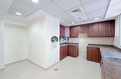 Apartment - 1 Bedroom - 2 Bathrooms for rent in Executive Towers - Business Bay - Dubai Apartment - 1 Bedroom - 2 Bathrooms for rent in Executive Towers - Business Bay - Dubai