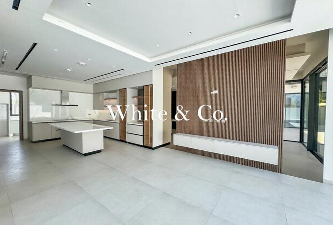 127021207 - Property Image 2