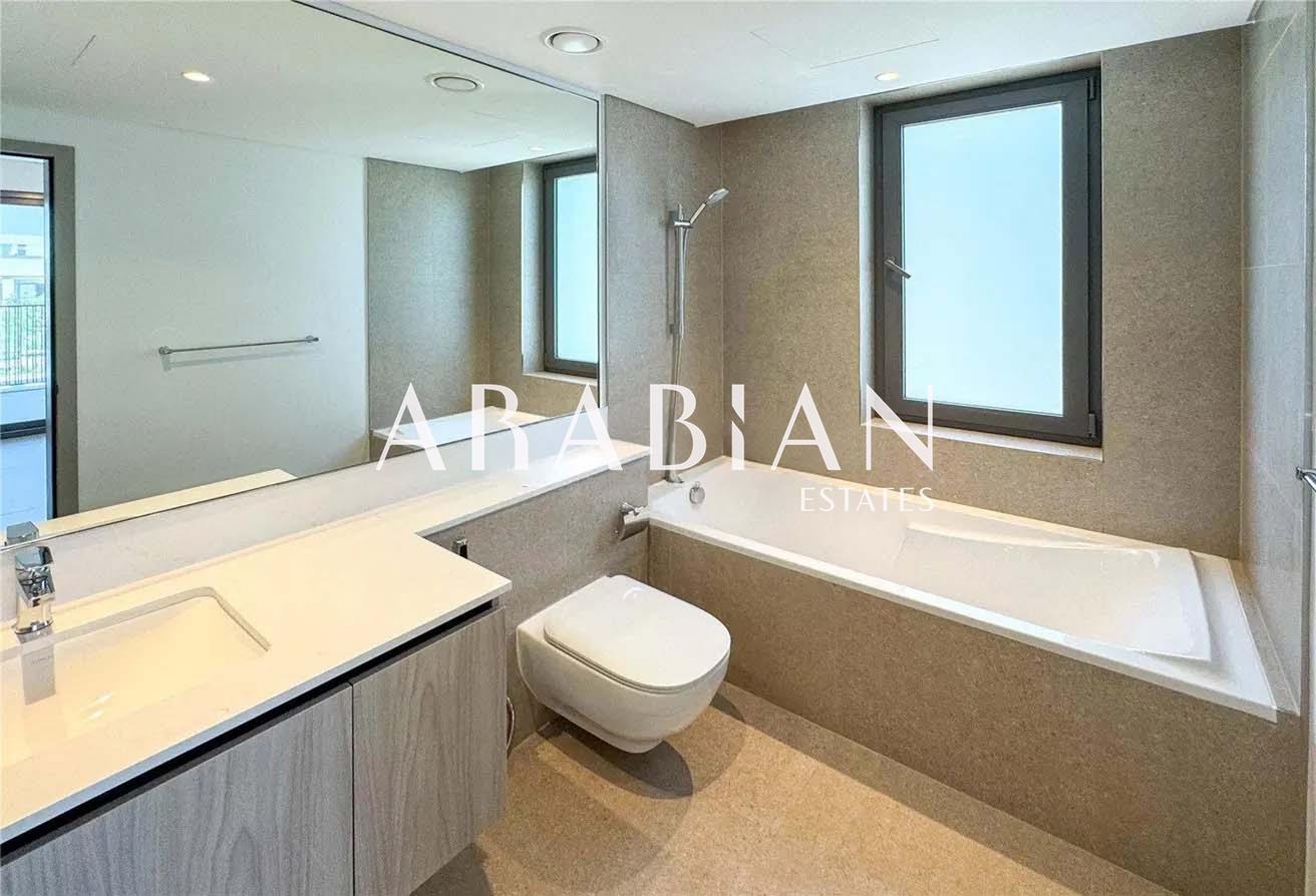 Great Location | Vacant Soon | Landscaped photo 13