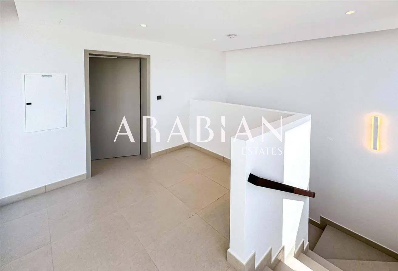 Great Location | Vacant Soon | Landscaped photo 7