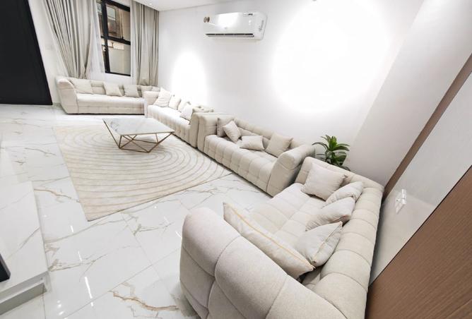130651536 - Property Image 3