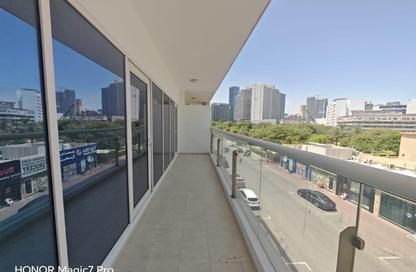 Apartment - 1 Bedroom - 2 Bathrooms for rent in Royal JVC Building - District 10 - Jumeirah Village Circle - Dubai
