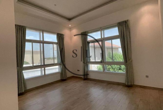 53606930 - Property Main Image