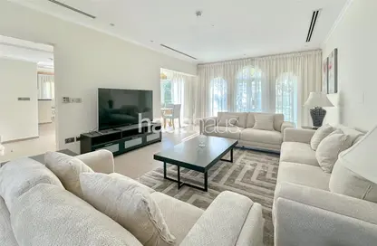 Villa - 3 Bedrooms - 4 Bathrooms for rent in Legacy Small - Legacy - Jumeirah Park - Dubai