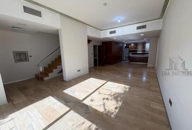106402455 - Property Main Image