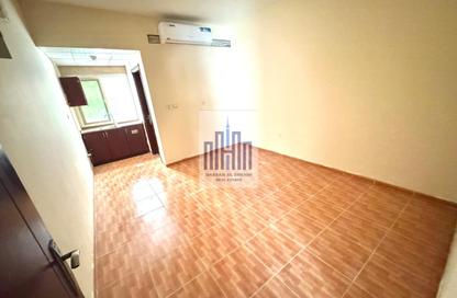 Apartment - Studio - 1 Bathroom for rent in Muwailih Building - Muwaileh - Sharjah