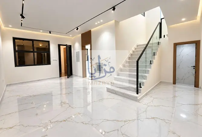 155519631 - Property Image 3
