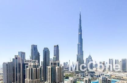 Apartment - 3 Bedrooms - 3 Bathrooms for rent in Vida Residence Downtown - Downtown Dubai - Dubai