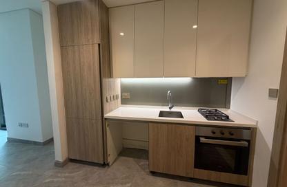 Apartment - Studio - 1 for rent in Peninsula Dubai Residences Tower 2 - Peninsula Dubai Residences - Jumeirah 2 - Jumeirah - Dubai