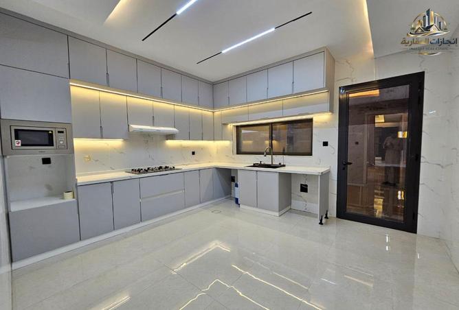 106392247 - Property Image 3