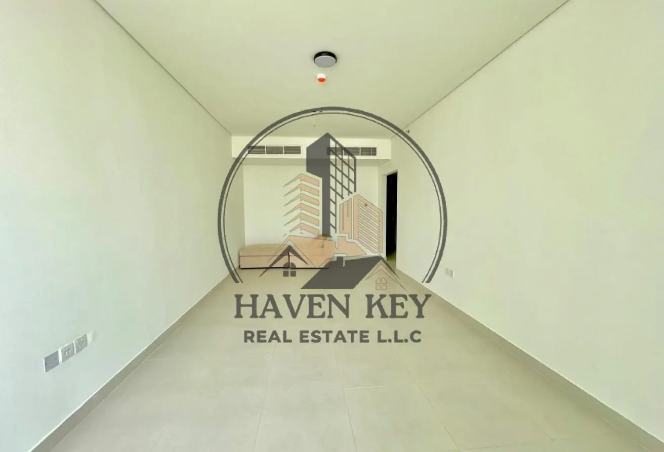 160101739 - Property Main Image