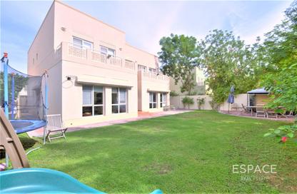 Villa - 5 Bedrooms - 5 Bathrooms for rent in Meadows 1 - Meadows - Dubai