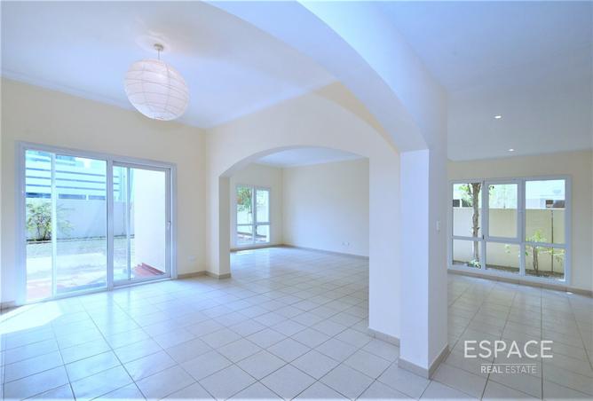 123833626 - Property Image 3