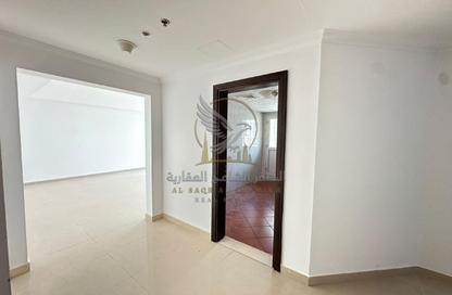 Apartment - 2 - 4 for rent in Al Majaz 2 - Al Majaz - Sharjah Apartment - 2 - 4 for rent in Al Majaz 2 - Al Majaz - Sharjah