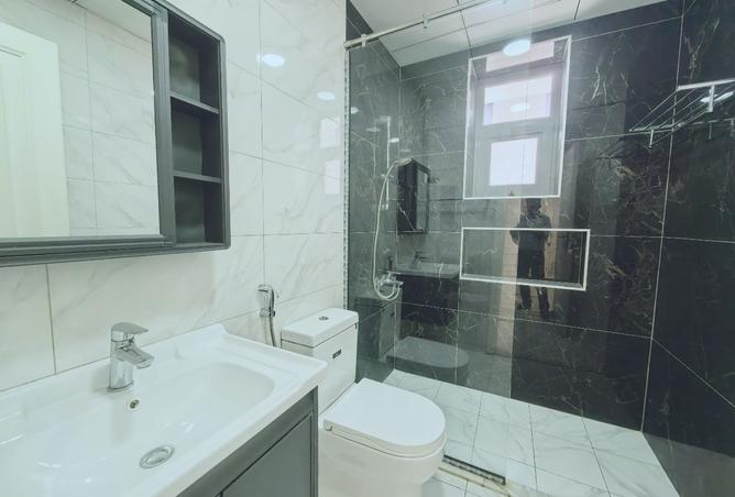 Spacious 2 Bhk apartment huge Sizes all apartments photo 3