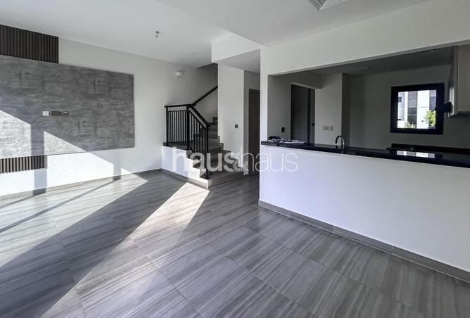106411337 - Property Image 3