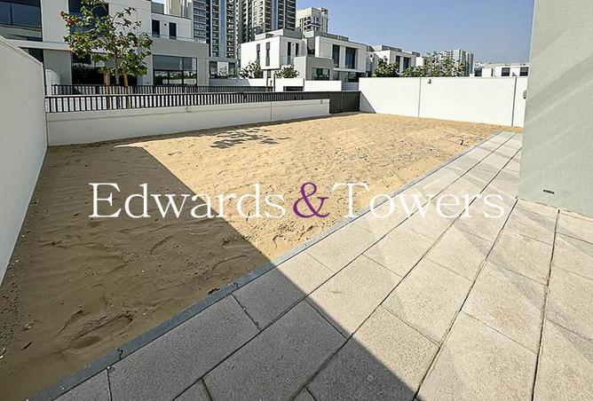 74252756 - Property Image 3